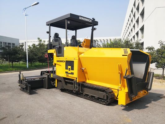 Largeur de 4,5 m Machine de pavé d'asphalte à rampe GYA4500 avec système d'entraînement élevé